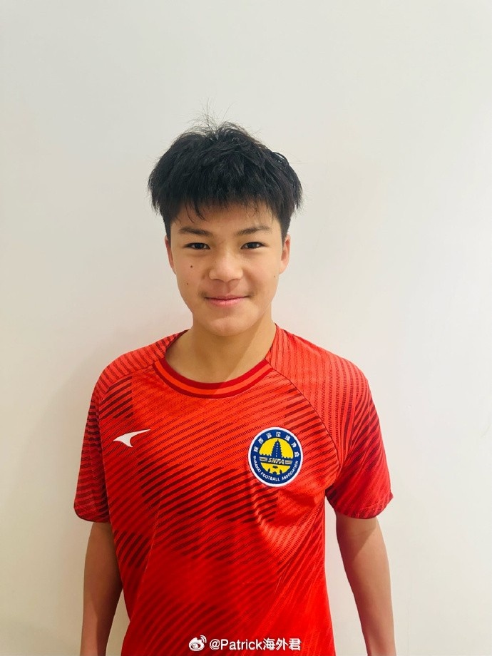 博主：劉凱源本賽季西班牙加泰U16優(yōu)選聯(lián)賽首發(fā)18次，已打入9球